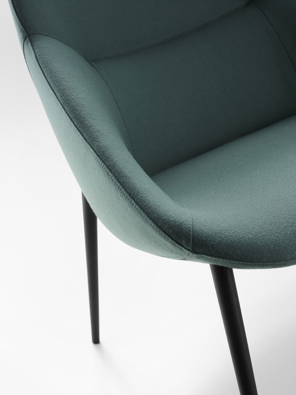 Soft Seating Bow Forma 5