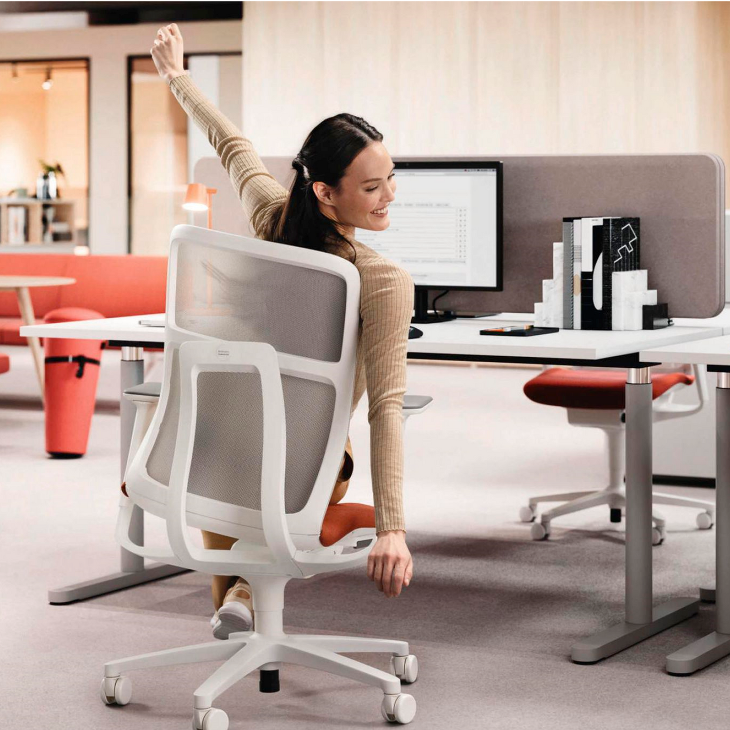 Wilkhahn Mesh Operator Chair
