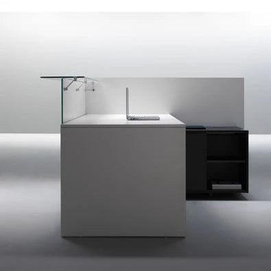 Secretary Reception Counter