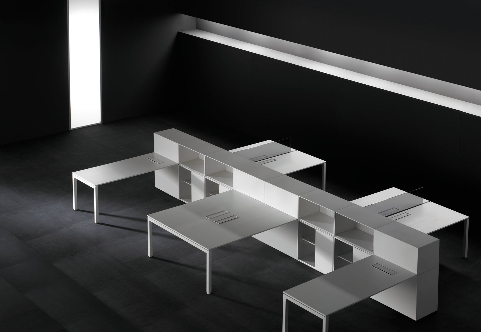 Mesa de Escritório F25 Forma 5