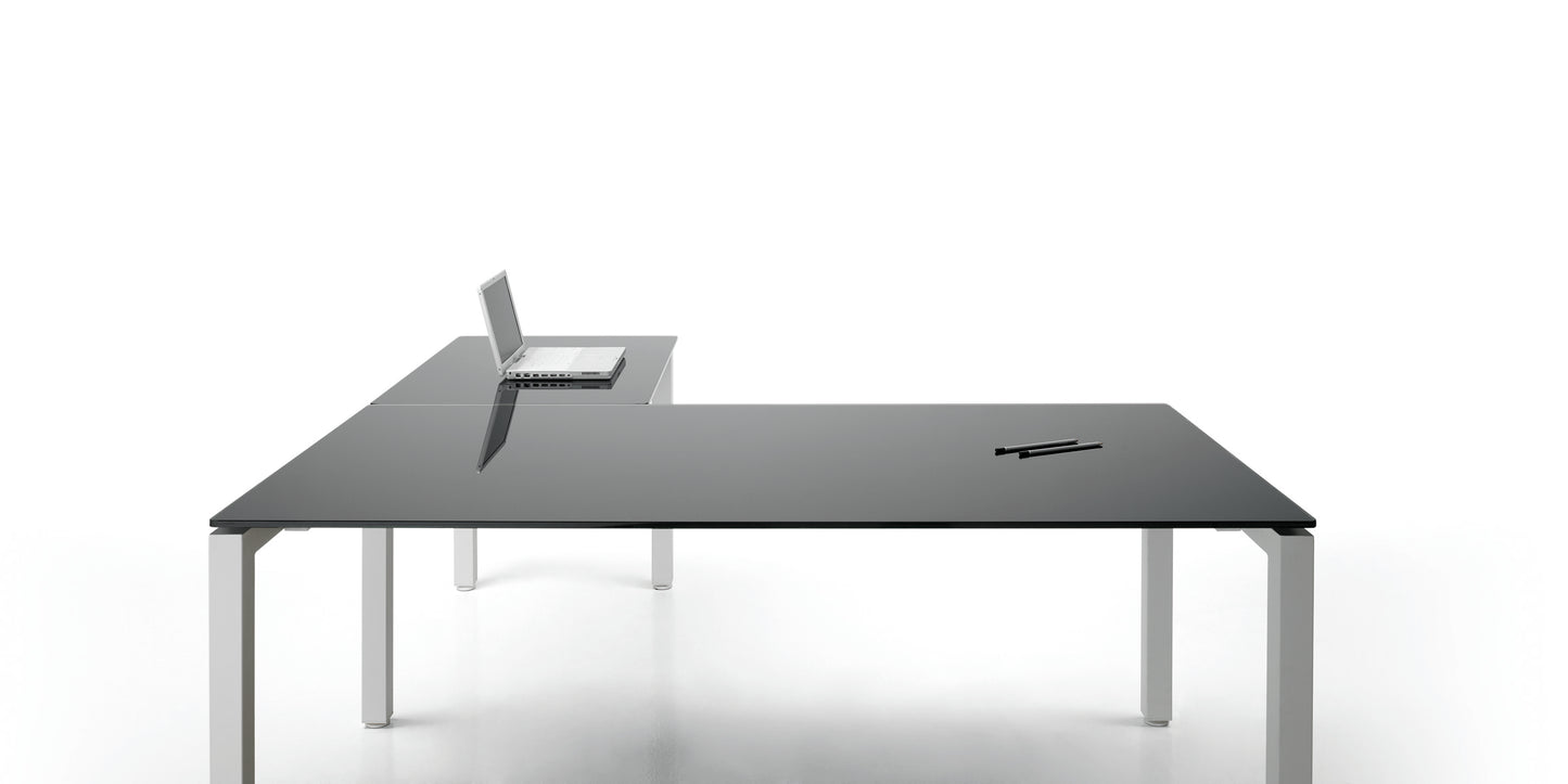 Mesa de Escritório F25 Forma 5